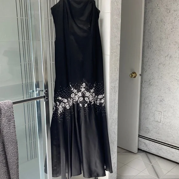 chinese dress ladies Feather-Trim Long Beaded Mermaid Prom Dress CC2308 Royal / 2